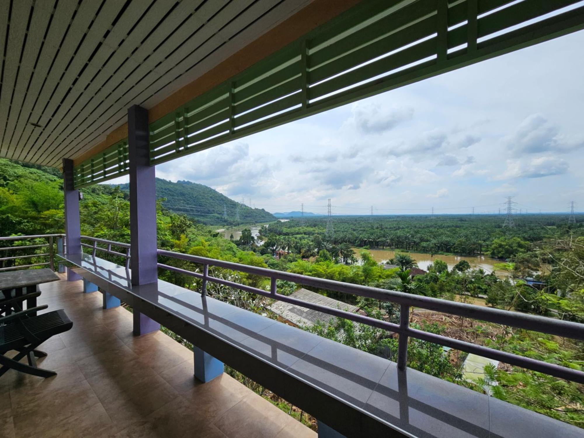 Baan Khao Noi Resort สุราษฎร์ธานี ภายนอก รูปภาพ