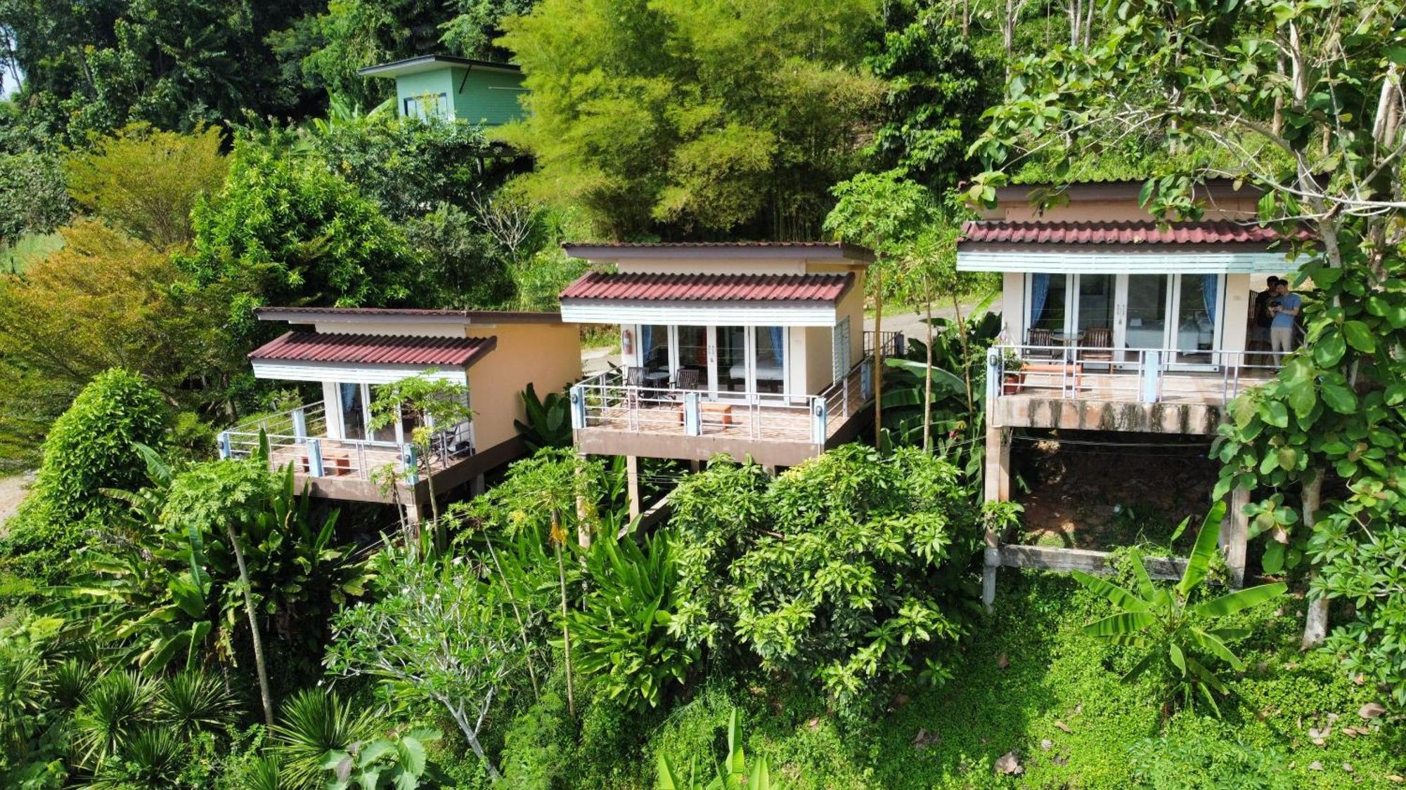 Baan Khao Noi Resort สุราษฎร์ธานี ภายนอก รูปภาพ